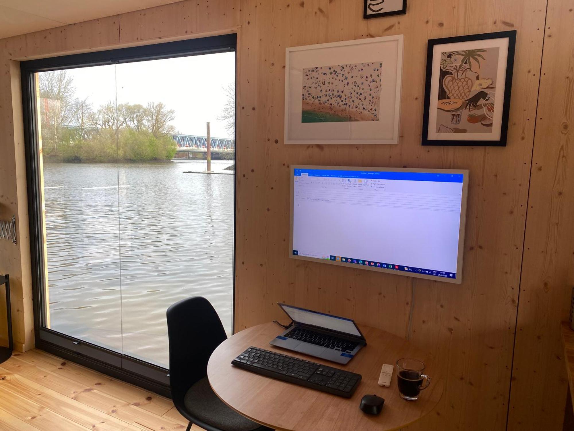 فندق Hausboot Off Im Diamantgraben An Der Elbe هامبورغ المظهر الخارجي الصورة